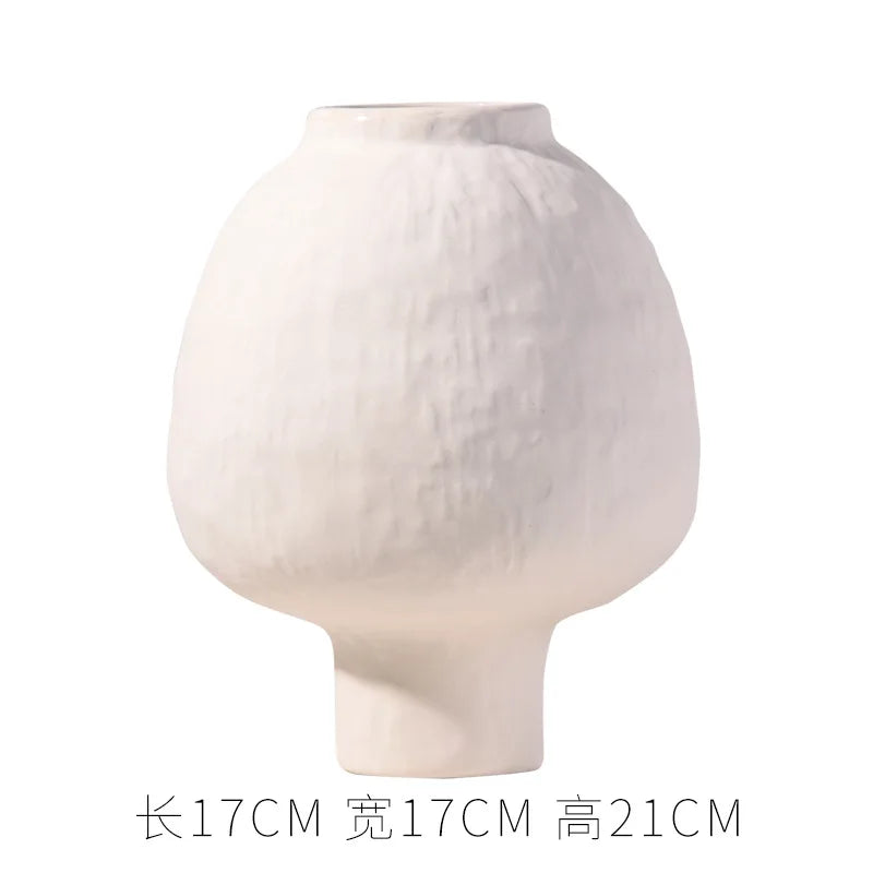 Vaso in ceramica fatto a mano - Eleganza floreale artigianale per la casa