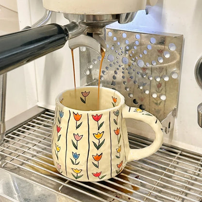 수제 380ml 세라믹 머그 - 커피 애호가를 위한 세련된 음료 용기