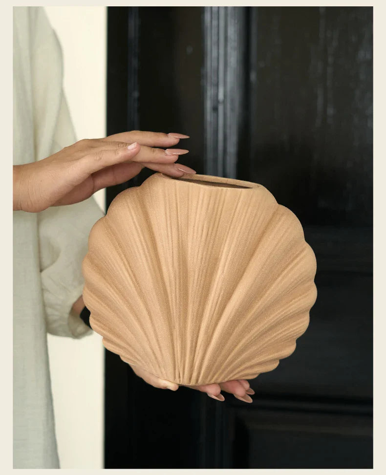 수제 세라믹 쉘 꽃병 | 해안 홈 액센트