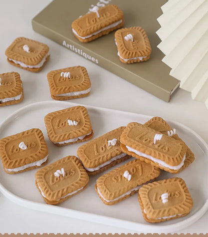 수제 비스킷 캔들 - [브랜드 이름]의 아늑한 아로마테라피