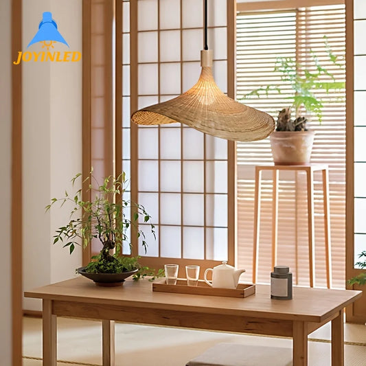 Chụp đèn tre dệt tay mộc mạc: Chiếu sáng trang trí nhà ấm cúng