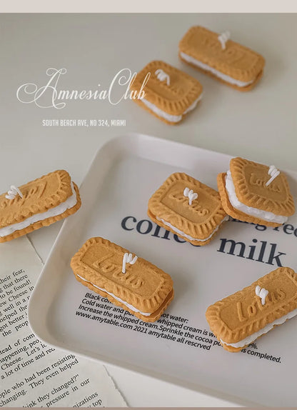 수제 비스킷 캔들 - [브랜드 이름]의 아늑한 아로마테라피