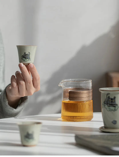 귀여운 호랑이 여행용 차 세트 - 차 애호가를 위한 휴대용 우아함