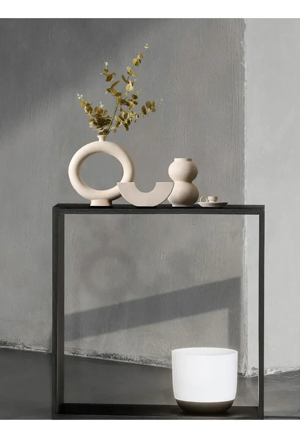 Eco-Friendly Ceramic Flower Pot – Modern Decor by Crafts