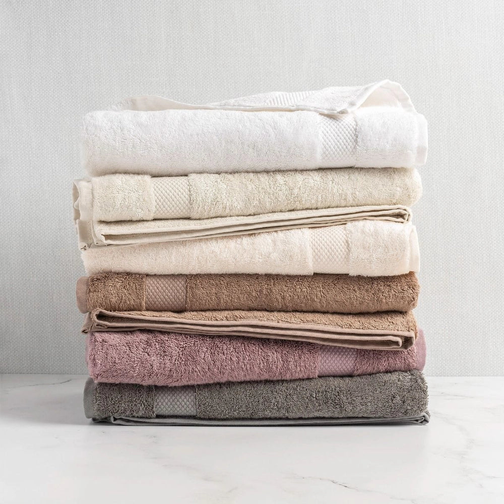 Serviette de bain luxueuse en bambou – Confort respectueux de l'environnement par Rooted Living